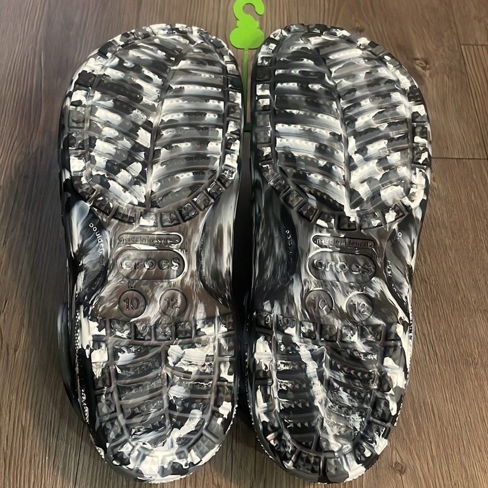 CROCS Baya Marbled Clog Men’s Sz 10 Women’s 12 - Picture 5 of 5
